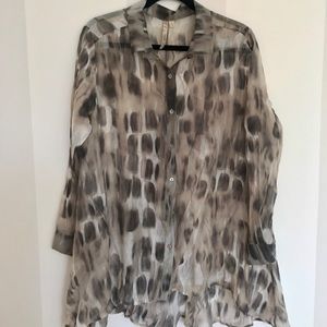 Patterned button down blouse